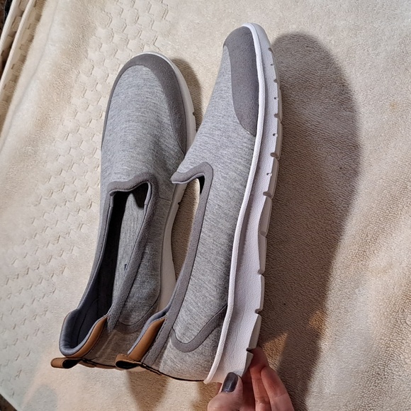 Cloudsteppers by Clarks Shoes - 🌏Clarks Cloudsteppers🌏